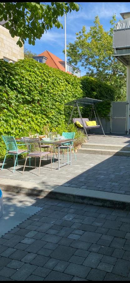 Am Kleinen Muehlenteich - Zentrale Ruhige Lage Mit Parkplatz Und Fahrraedern Lägenhet Flensburg Exteriör bild